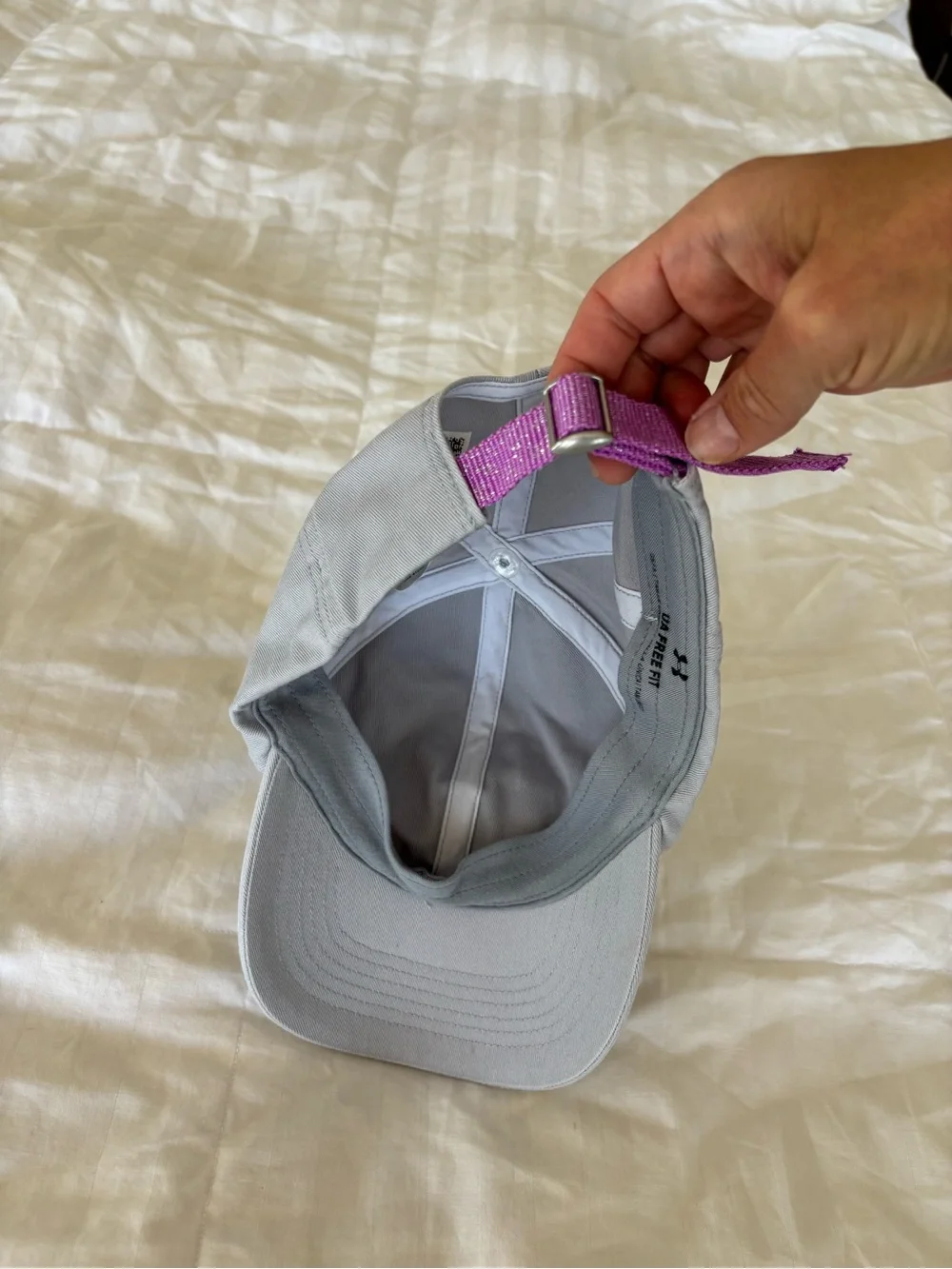Under Armour Free Fit Youth Girls Adjustable cotton Cap Hat Gray/Purple